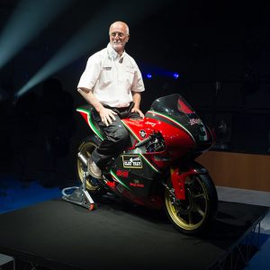 Stefano Rumi fotografato in sella alla RUMI moto 3, alla presentazione presso ClayPacky allora sponsor
